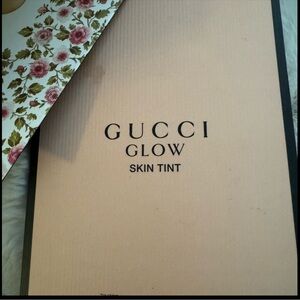 Gucci Light Coverage Skin Tint in Tan